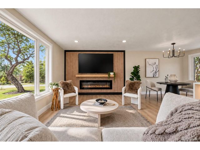 963 E 7th Ave, Broomfield, CO 80020