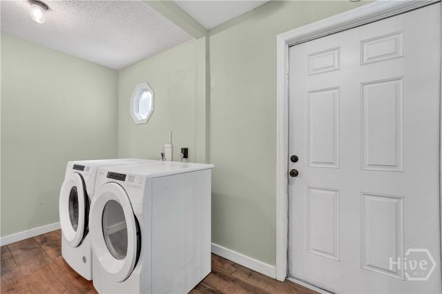 6 English Saddle Court, Savannah, GA 31406