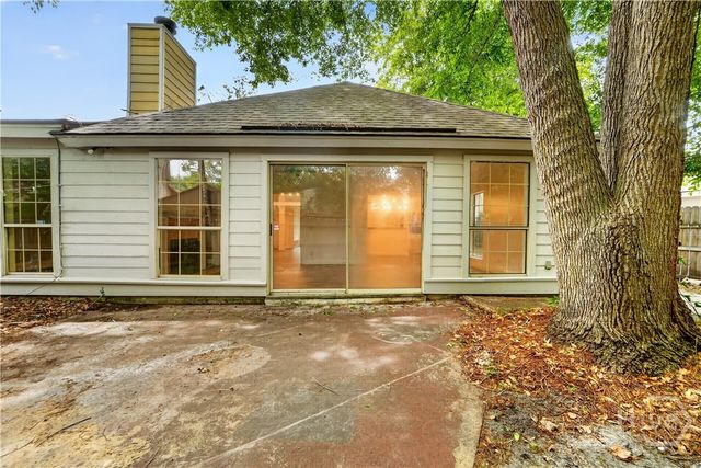 6 English Saddle Court, Savannah, GA 31406