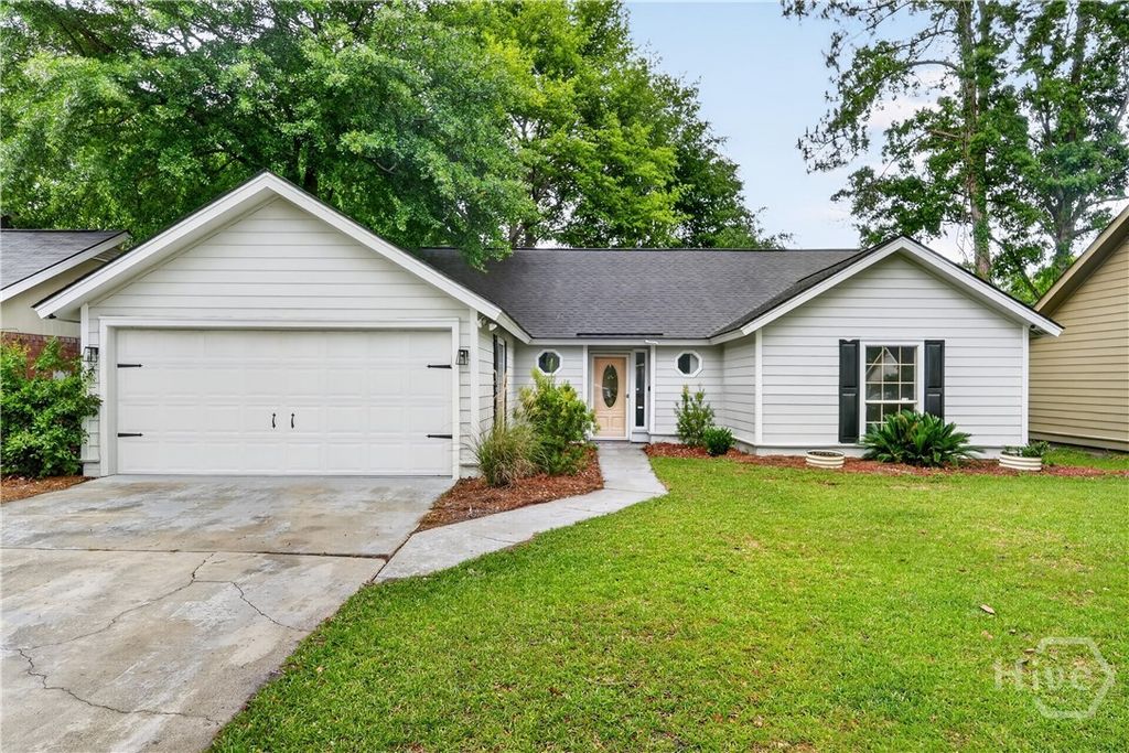 6 English Saddle Court, Savannah, GA 31406