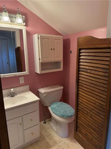 1270 Shetland Road, Burlington, KS 66839