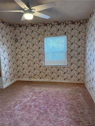 1270 Shetland Road, Burlington, KS 66839