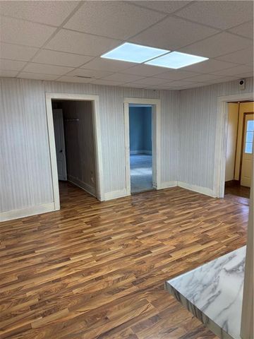 1270 Shetland Road, Burlington, KS 66839