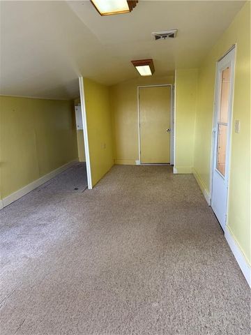 1270 Shetland Road, Burlington, KS 66839