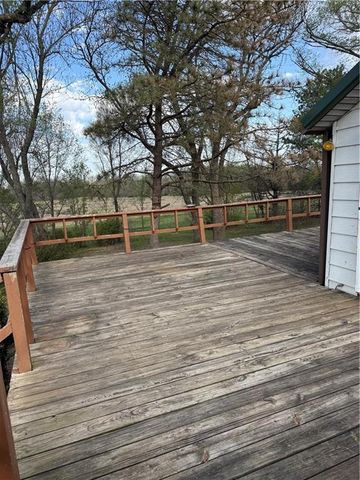 1270 Shetland Road, Burlington, KS 66839