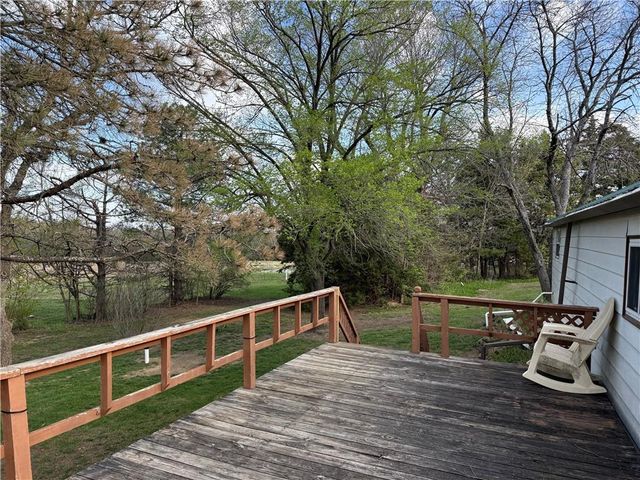 1270 Shetland Road, Burlington, KS 66839
