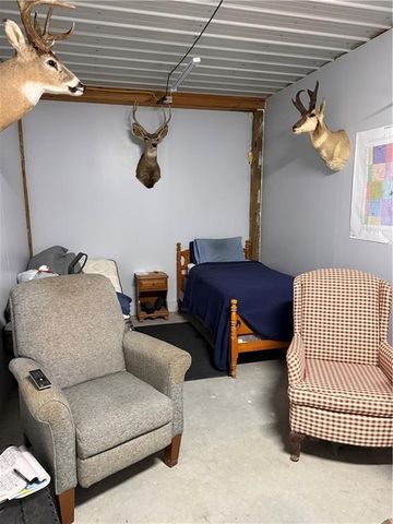 1270 Shetland Road, Burlington, KS 66839