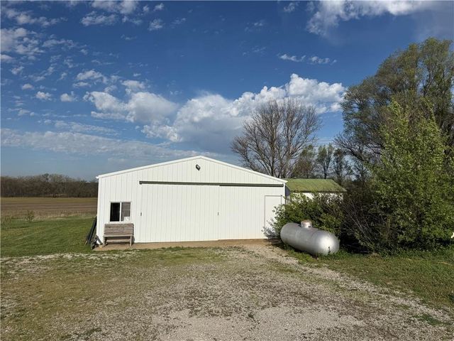 1270 Shetland Road, Burlington, KS 66839