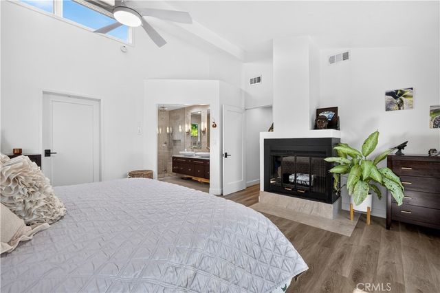 2043 Raymond, Signal Hill, CA 90755