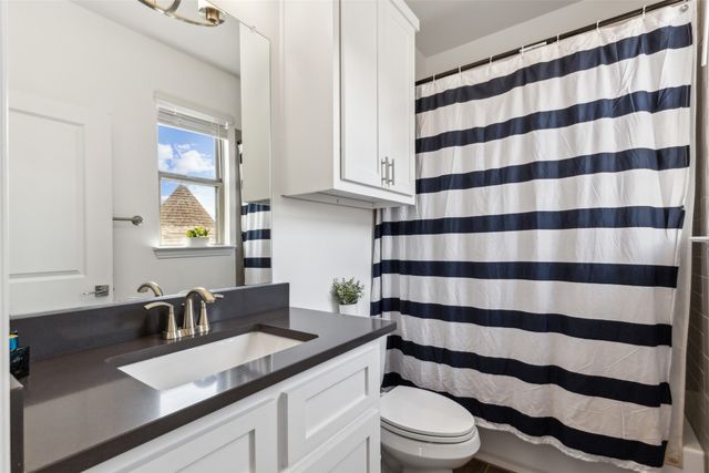 1014 Ember Crest Drive, Rockwall, TX 75087