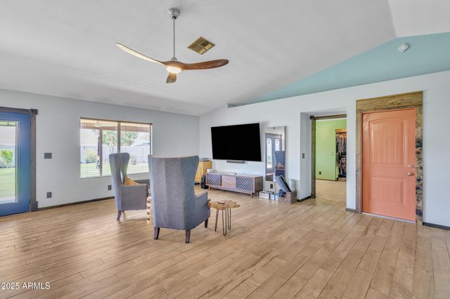 8049 E DES MOINES Street, Mesa, AZ 85207