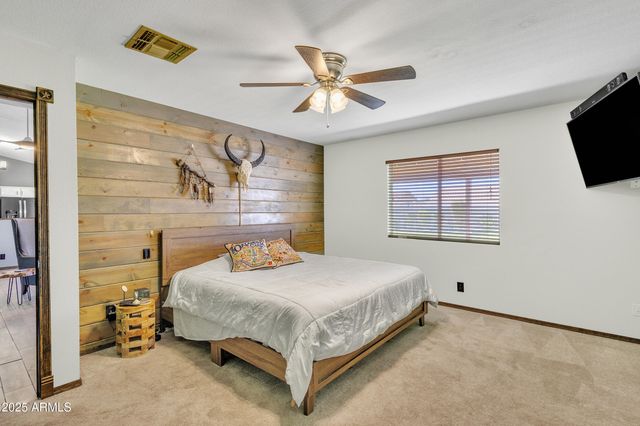 8049 E DES MOINES Street, Mesa, AZ 85207