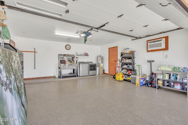 8049 E DES MOINES Street, Mesa, AZ 85207