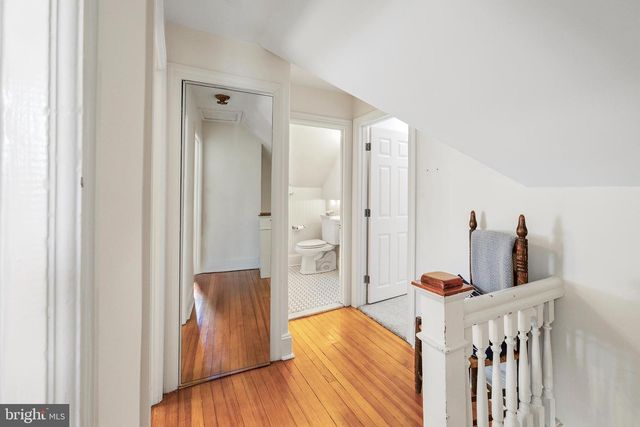7 SERGEANT ST, Princeton, NJ 08540