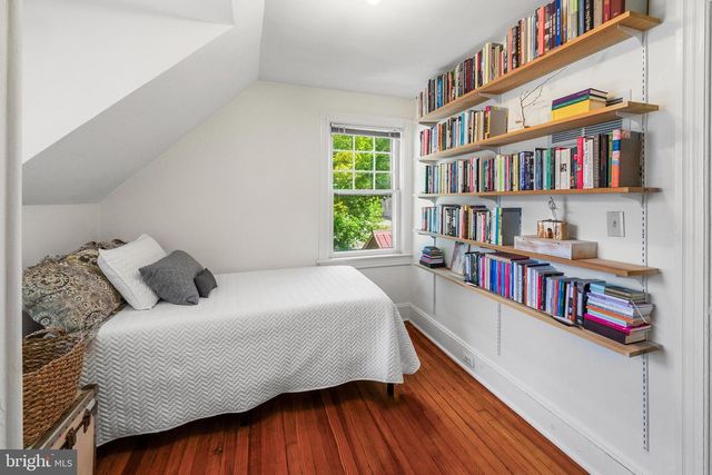 7 SERGEANT ST, Princeton, NJ 08540