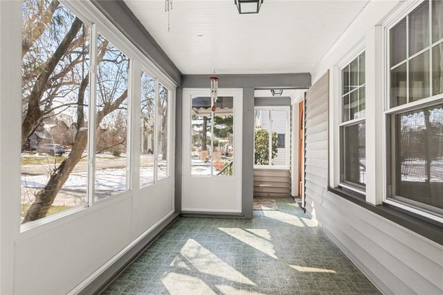 35 Hathaway Road, Irondequoit, NY 14617