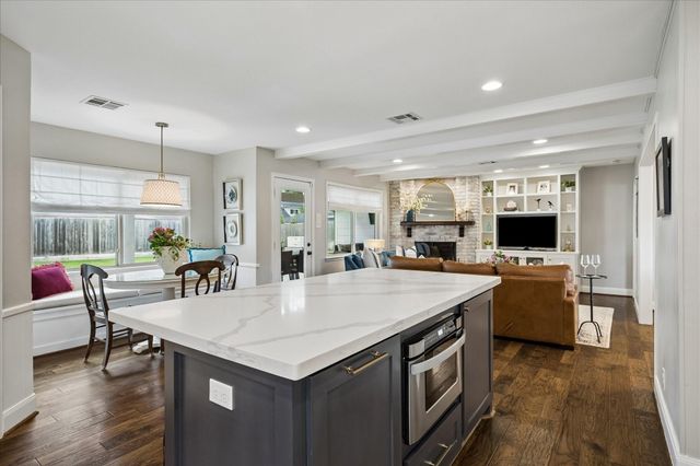 722 W Forest Drive, Houston, TX 77079