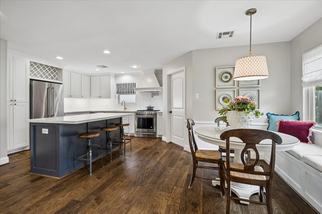 722 W Forest Drive, Houston, TX 77079