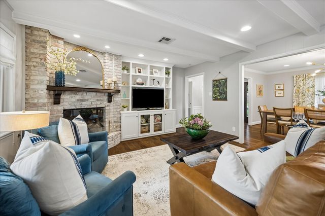 722 W Forest Drive, Houston, TX 77079