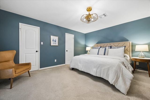 722 W Forest Drive, Houston, TX 77079