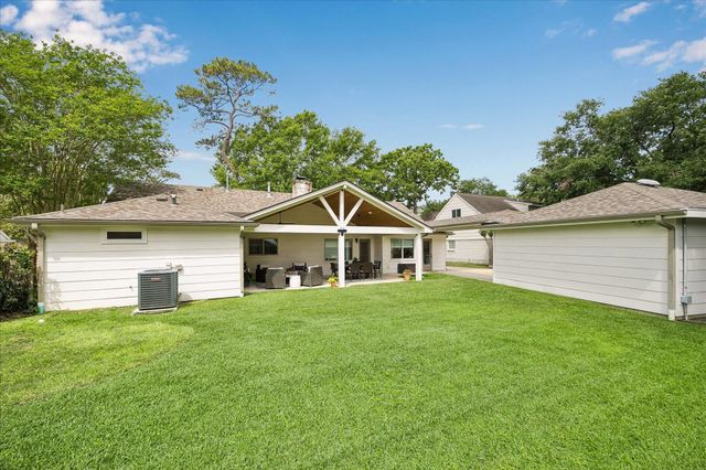 722 W Forest Drive, Houston, TX 77079