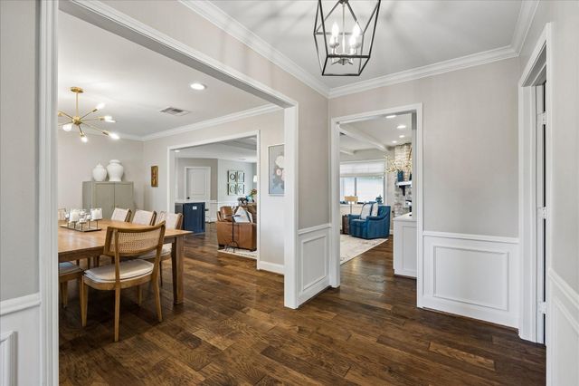 722 W Forest Drive, Houston, TX 77079