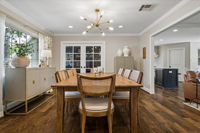 722 W Forest Drive, Houston, TX 77079