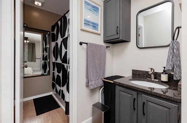 2343 Glenwood Drive 50, Des Moines, IA 50321