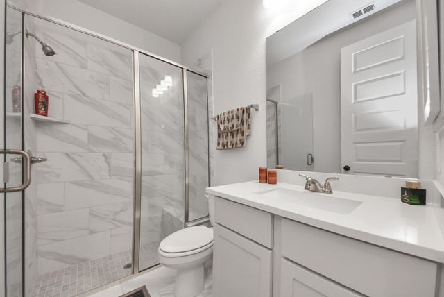 16607 Yaklin Meadow, Humble, TX 77346