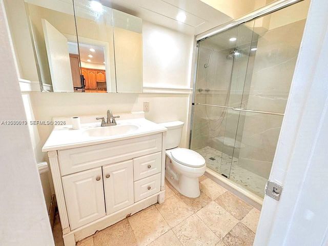 2175 NE 56th Street 110, Fort Lauderdale, FL 33308