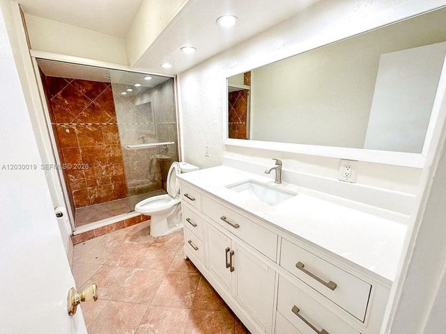 2175 NE 56th Street 110, Fort Lauderdale, FL 33308