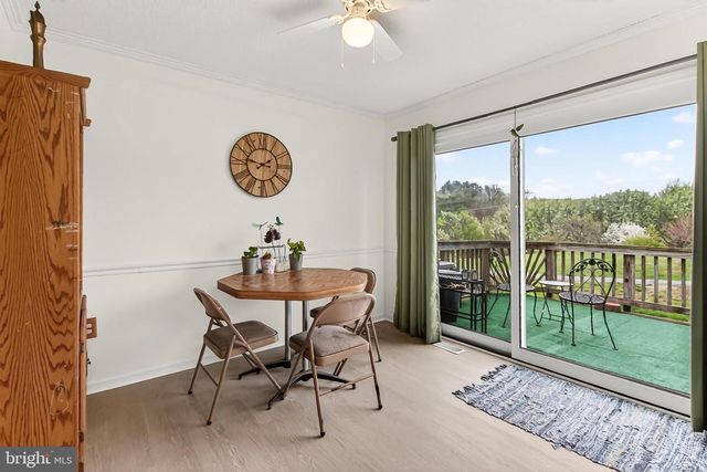 6523 OLD CARRIAGE LN, Alexandria, VA 22315