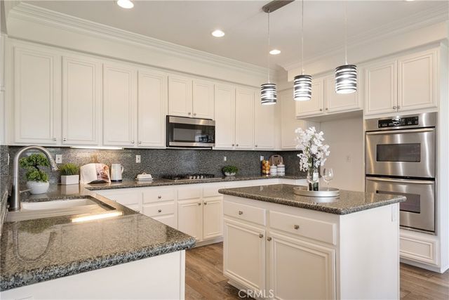 41860 Dahlias Way, Murrieta, CA 92562