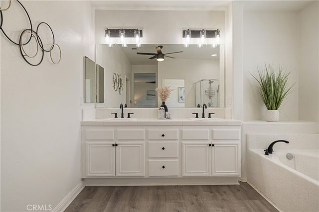 41860 Dahlias Way, Murrieta, CA 92562