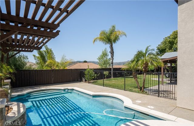 41860 Dahlias Way, Murrieta, CA 92562