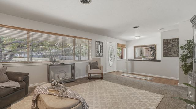 2025 E DIMPLE DELL RD, Sandy, UT 84092