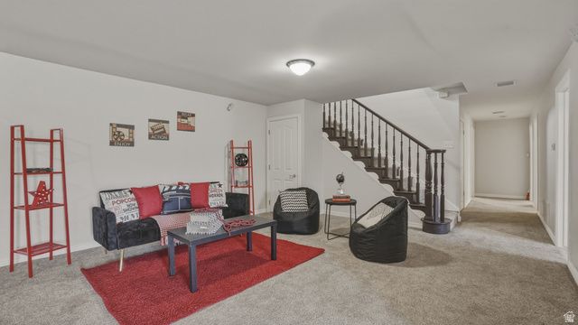 2025 E DIMPLE DELL RD, Sandy, UT 84092