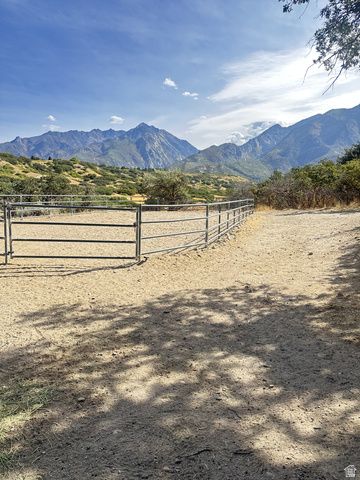 2025 E DIMPLE DELL RD, Sandy, UT 84092