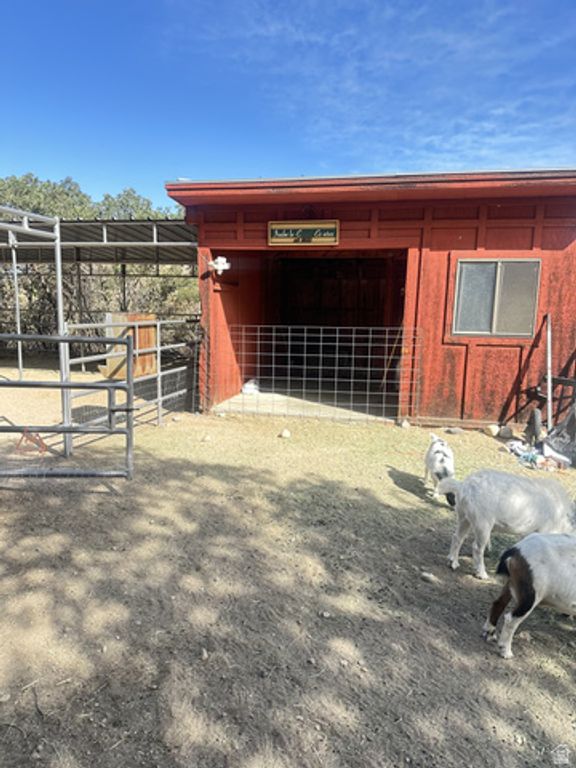 Image 59 of property listing at 2025 E DIMPLE DELL RD, Sandy, UT 84092
