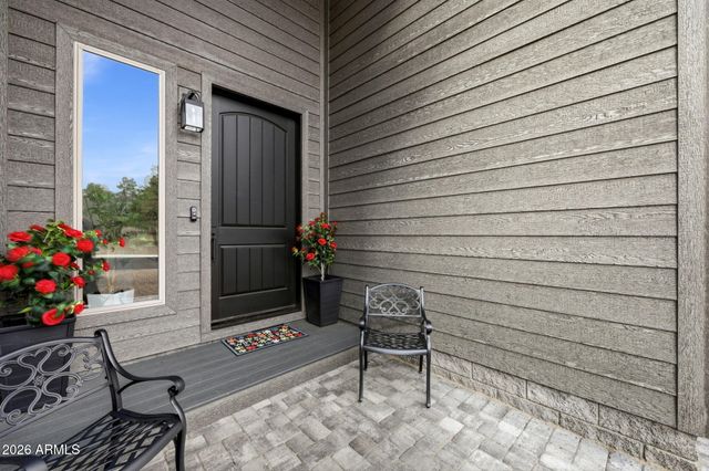 3401 N Eagles Creek Drive, Show Low, AZ 85901