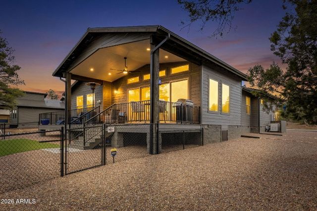 3401 N Eagles Creek Drive, Show Low, AZ 85901