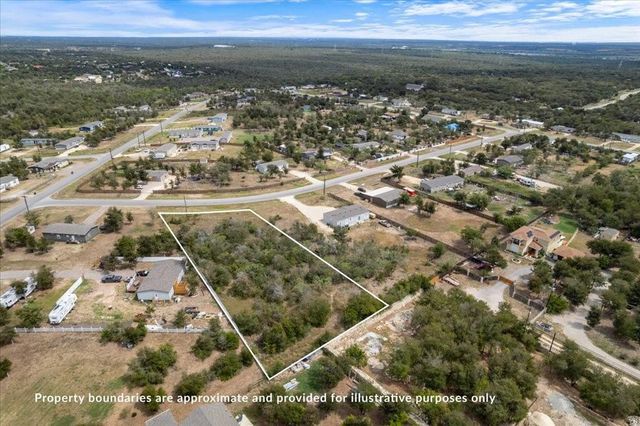 134 Diamante DR, Del Valle, TX 78617