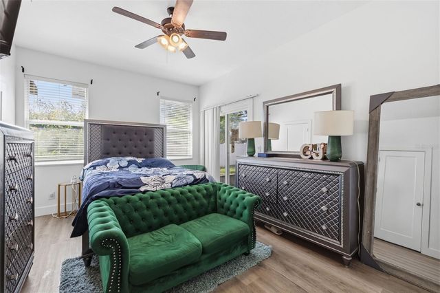 4401 COBIA DRIVE SE, St Petersburg, FL 33705