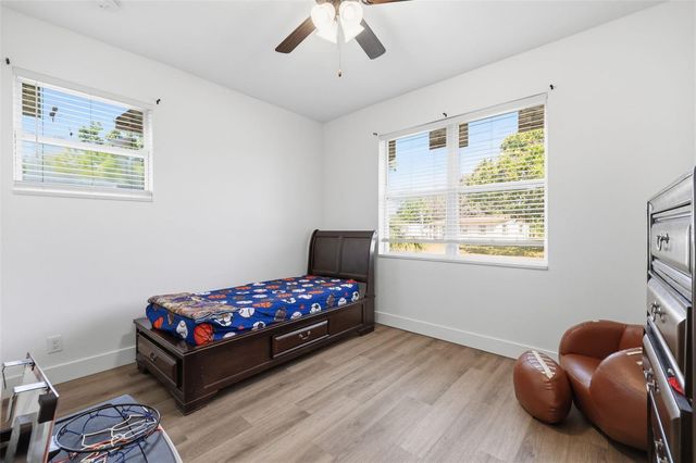 4401 COBIA DRIVE SE, St Petersburg, FL 33705