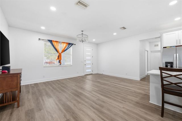 4401 COBIA DRIVE SE, St Petersburg, FL 33705