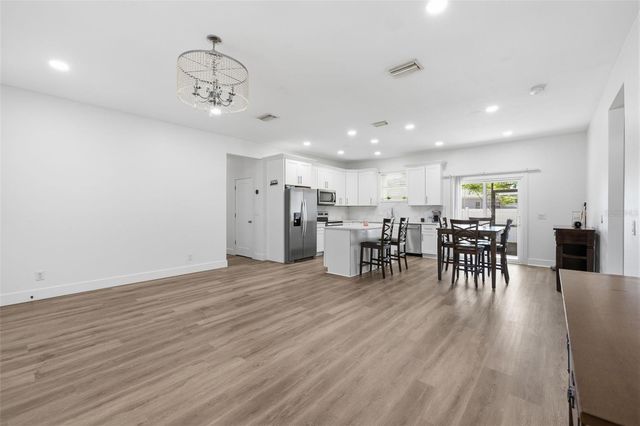 4401 COBIA DRIVE SE, St Petersburg, FL 33705