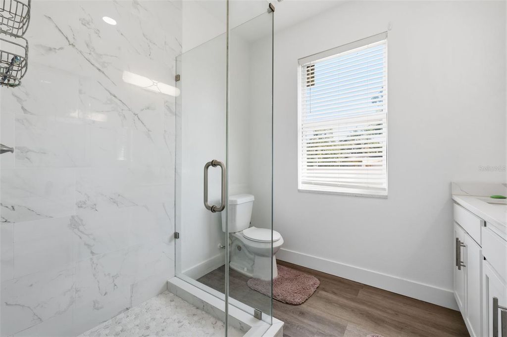 Image 13 of property listing at 4401 COBIA DRIVE SE, St Petersburg, FL 33705