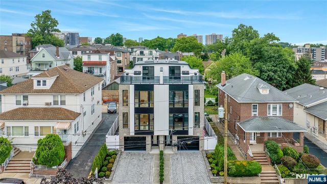 255 Morningside Avenue, Cliffside Park, NJ 07010