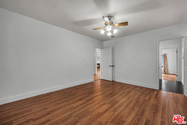 922 S Bundy Drive, Los Angeles, CA 90049