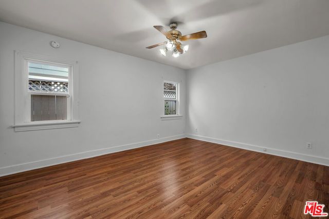 922 S Bundy Drive, Los Angeles, CA 90049
